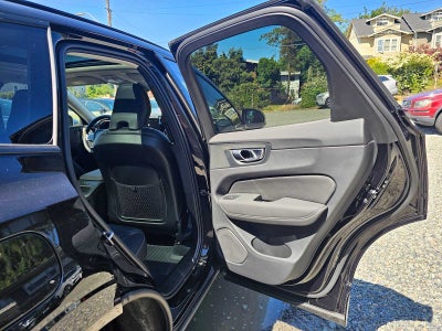 2026 Volvo XC60 Plug-In Hybrid Ultra