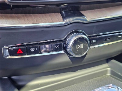 2026 Volvo XC60 Plug-In Hybrid Ultra