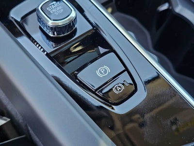 2026 Volvo XC60 Plug-In Hybrid Ultra