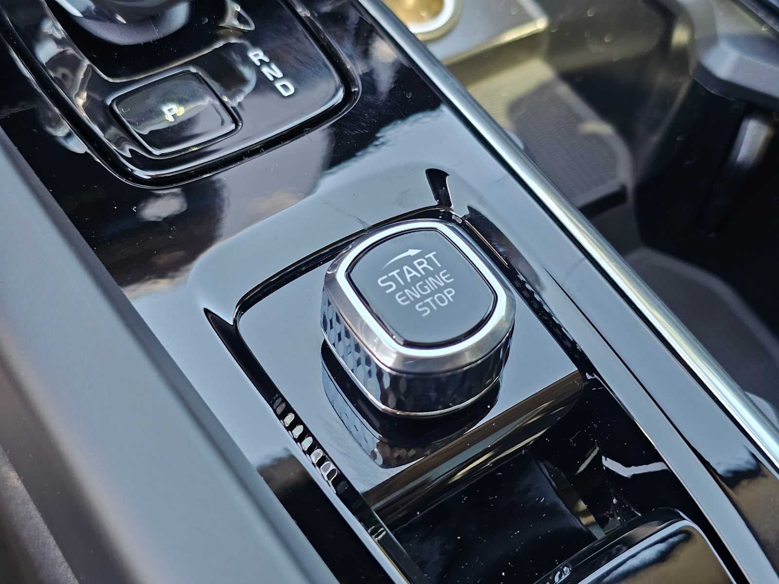 2026 Volvo XC60 Plug-In Hybrid Ultra