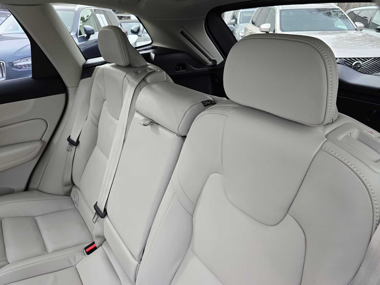 2026 Volvo XC60 Plug-In Hybrid Ultra