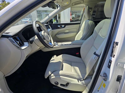 2026 Volvo XC60 Plug-In Hybrid Ultra