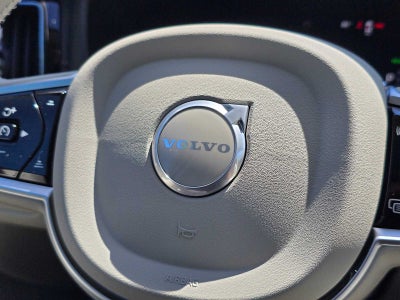 2026 Volvo XC60 Plug-In Hybrid Ultra