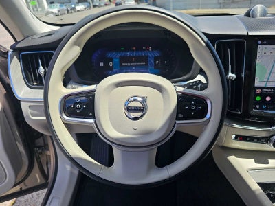 2024 Volvo XC60 Ultimate Dark Theme
