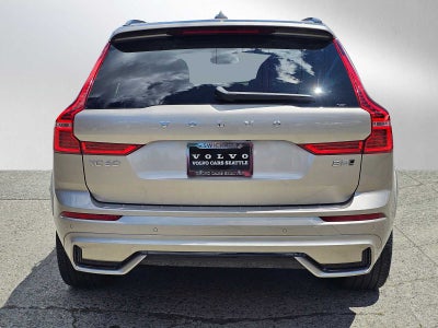 2024 Volvo XC60 Ultimate Dark Theme