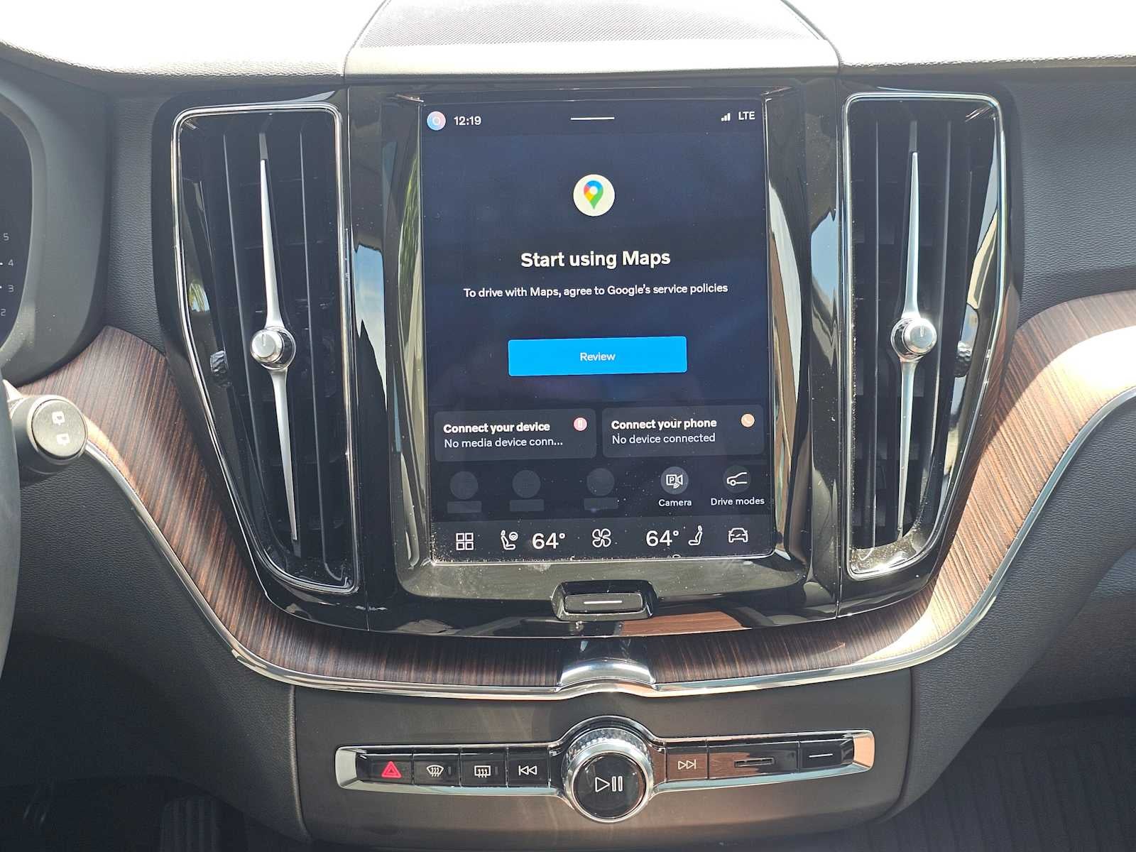 2023 Volvo XC60 Plus Bright Theme