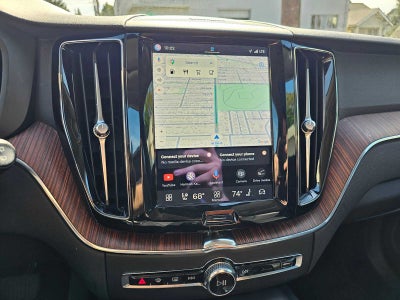 2023 Volvo XC60 Plus Dark Theme