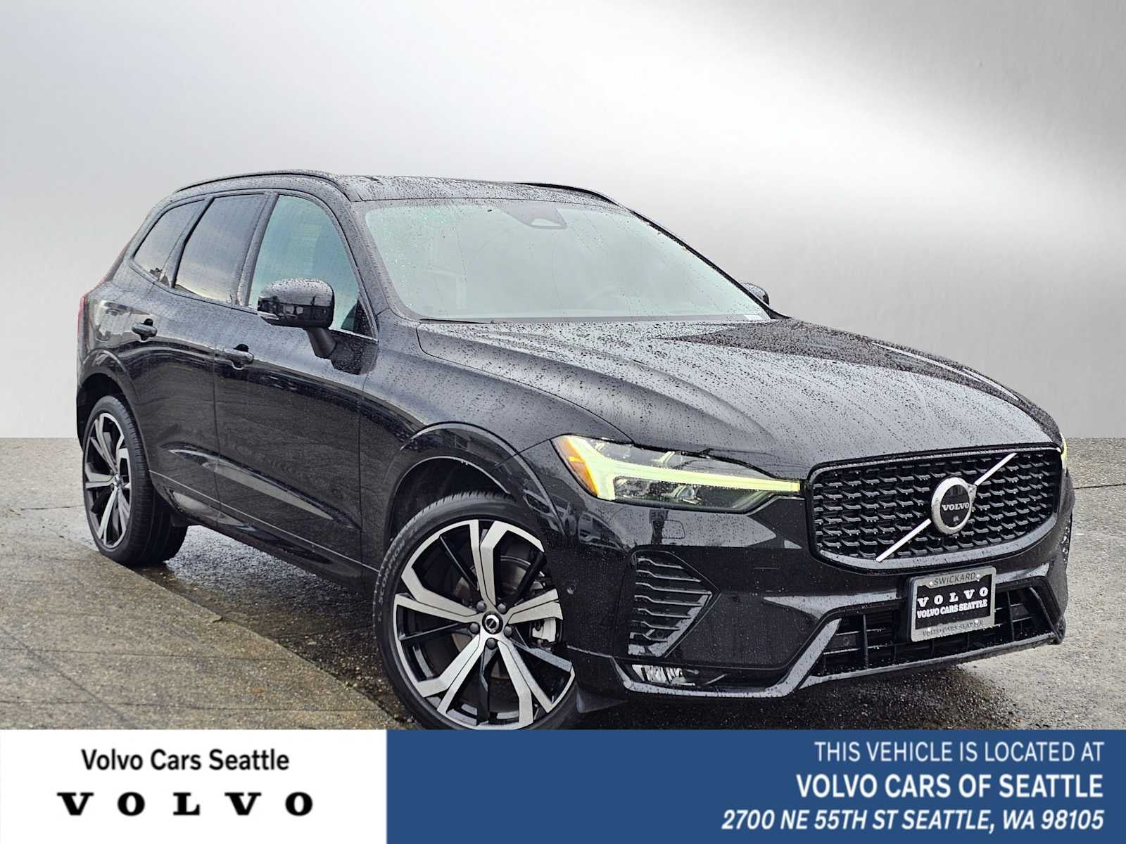 2023 Volvo XC60 Ultimate Dark Theme