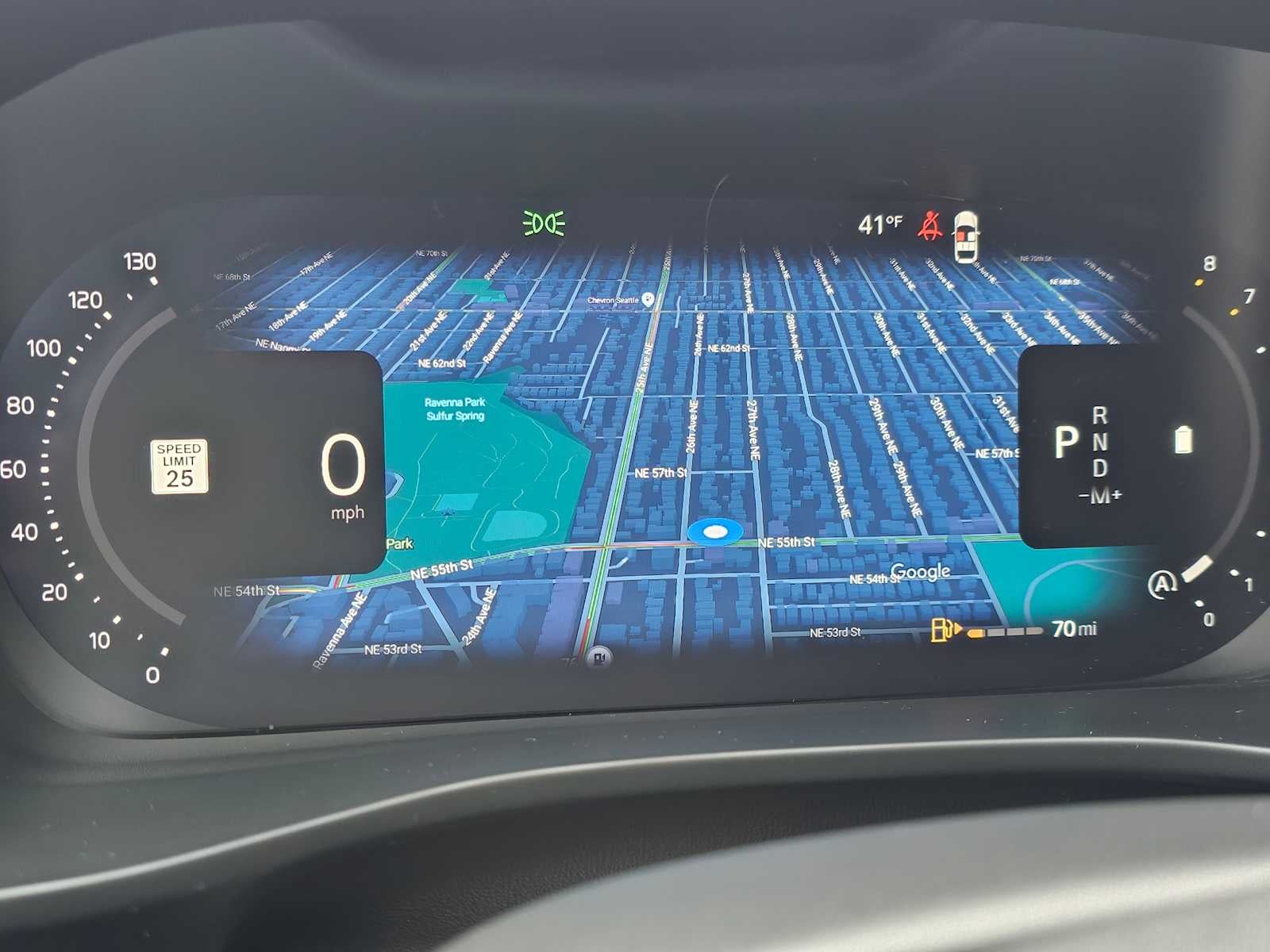 2025 Volvo XC40 Plus Dark Theme