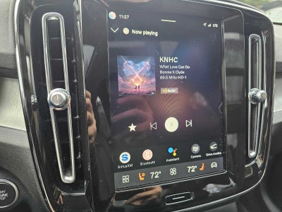 2025 Volvo XC40 Plus Dark Theme