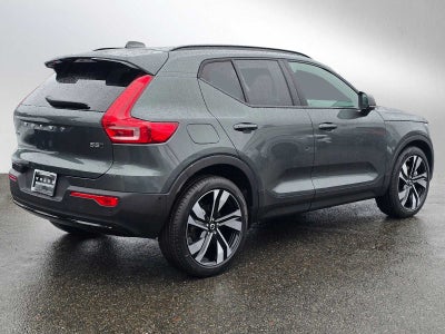 2026 Volvo XC40 Plus