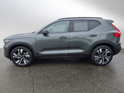 2026 Volvo XC40 Plus