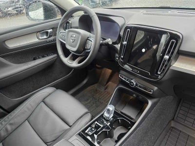 2026 Volvo XC40 Plus