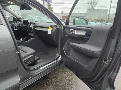 2026 Volvo XC40 Plus