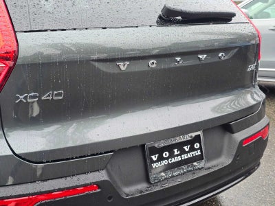 2026 Volvo XC40 Plus