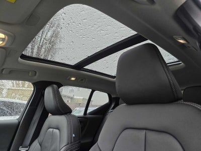 2026 Volvo XC40 Plus