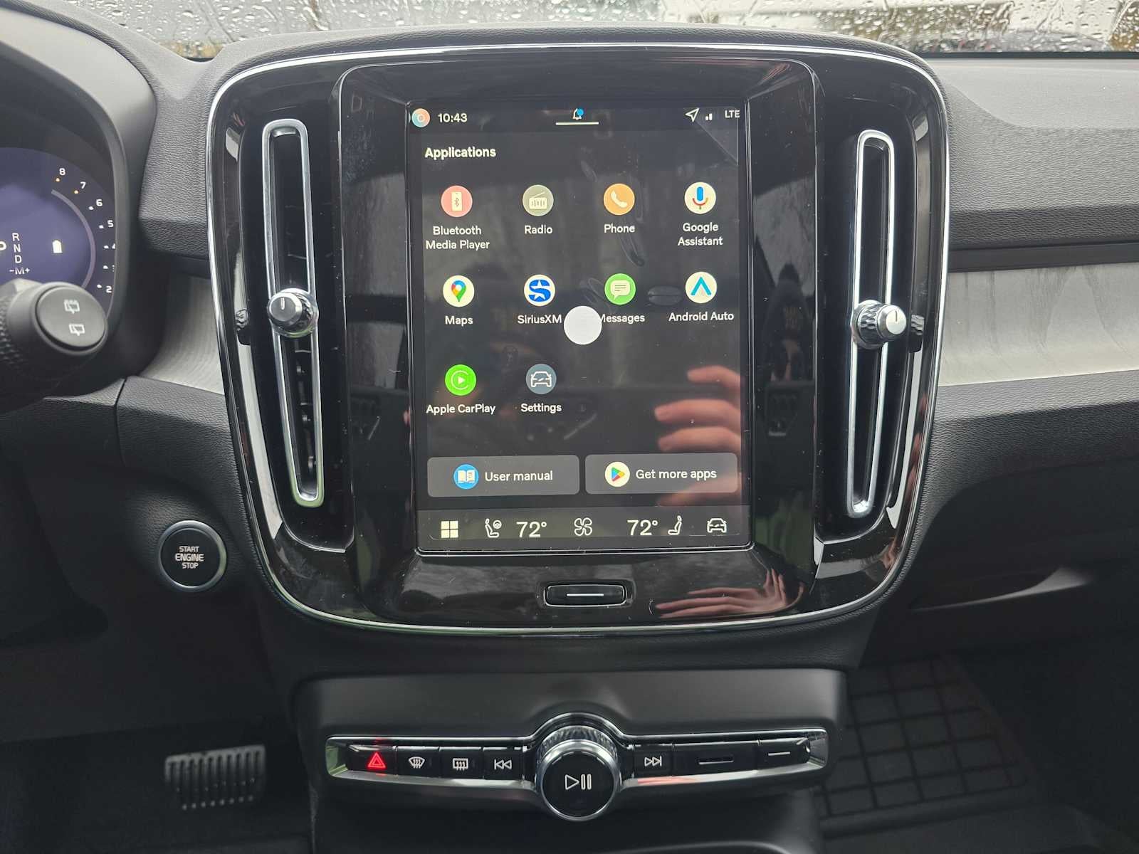 2026 Volvo XC40 Plus