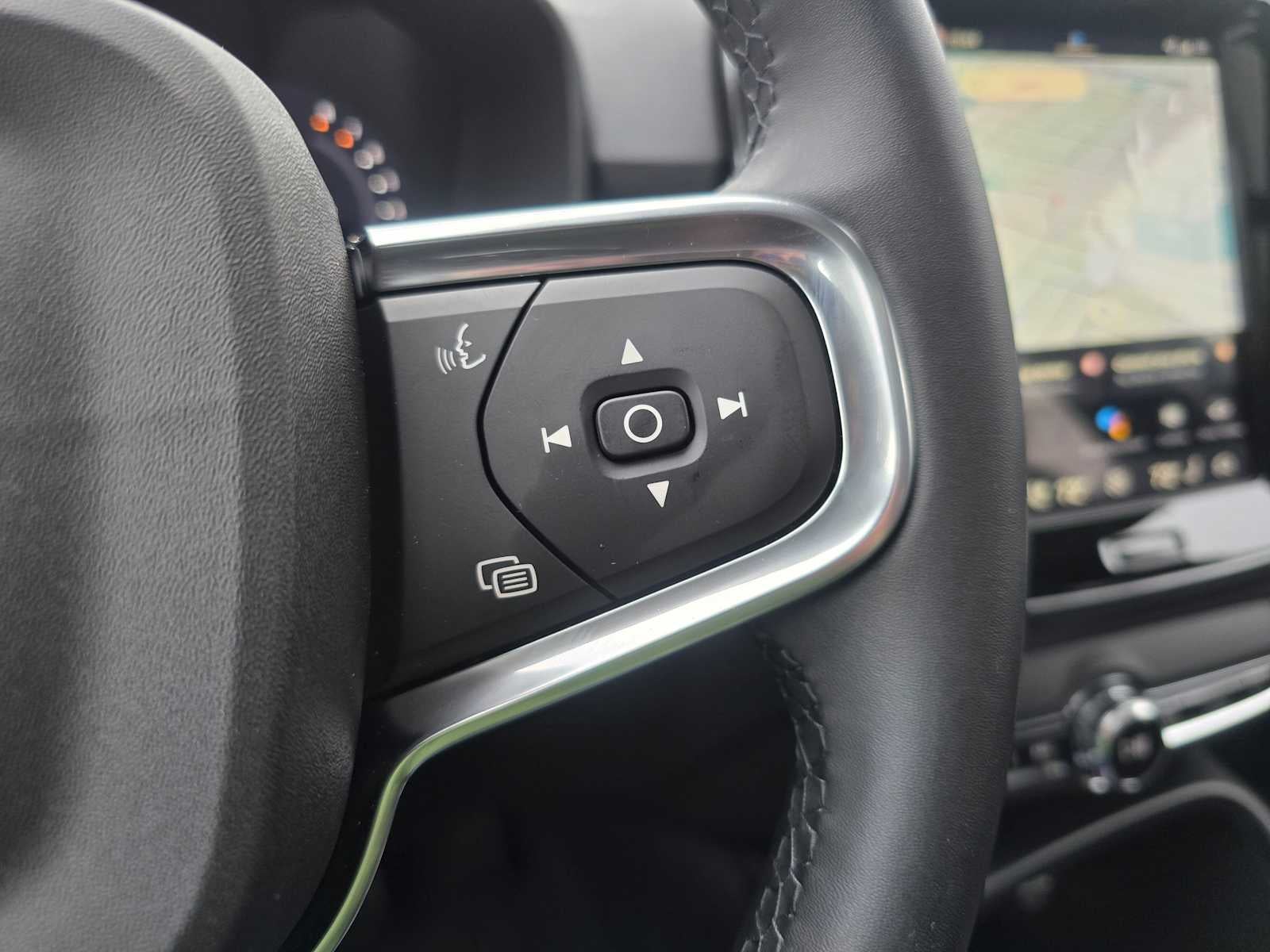 2026 Volvo XC40 Plus