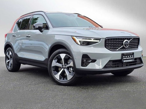 2026 Volvo XC40 Plus