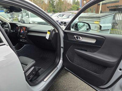 2026 Volvo XC40 Plus