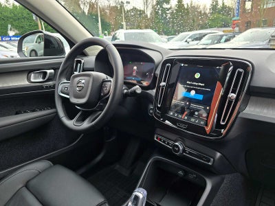 2026 Volvo XC40 Plus