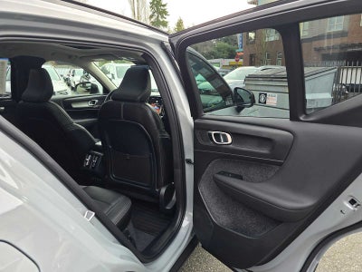2026 Volvo XC40 Plus