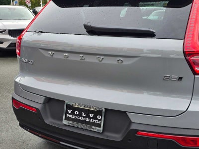 2026 Volvo XC40 Plus