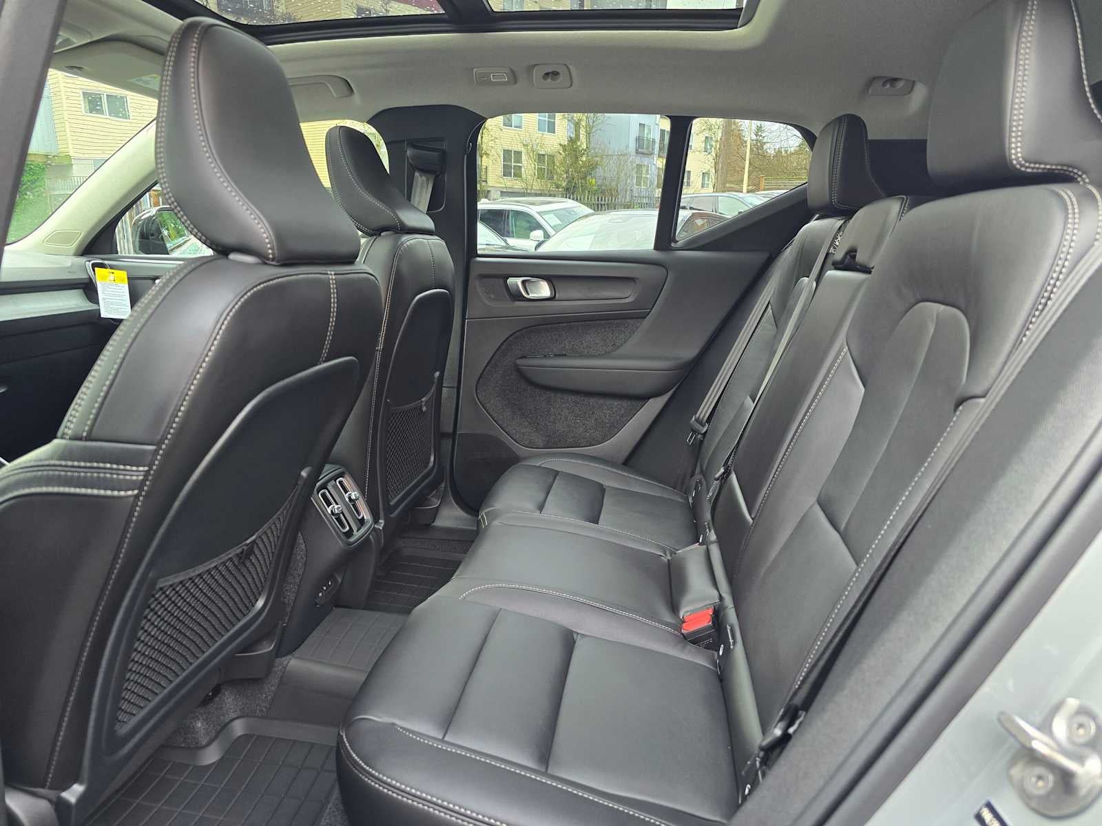 2026 Volvo XC40 Plus