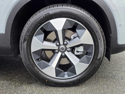 2026 Volvo XC40 Plus