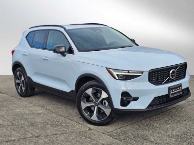 2026 Volvo XC40 Plus
