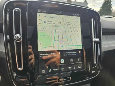 2026 Volvo XC40 Plus