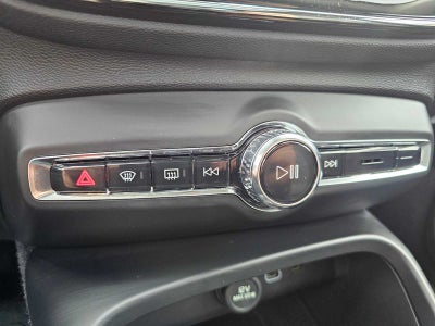 2026 Volvo XC40 Plus