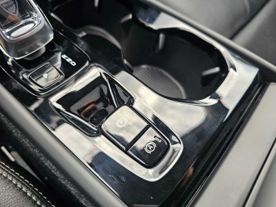 2026 Volvo XC40 Plus