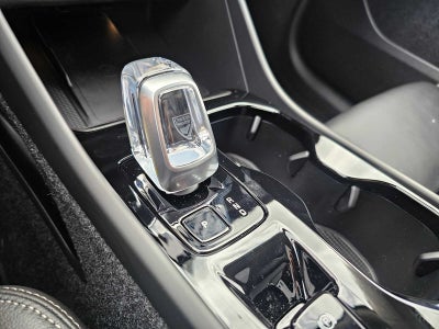 2026 Volvo XC40 Plus