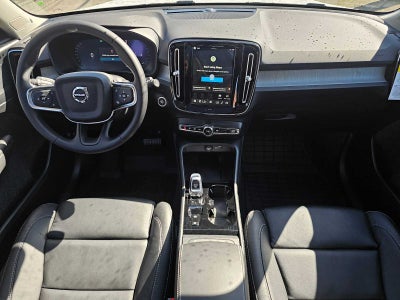 2026 Volvo XC40 Plus