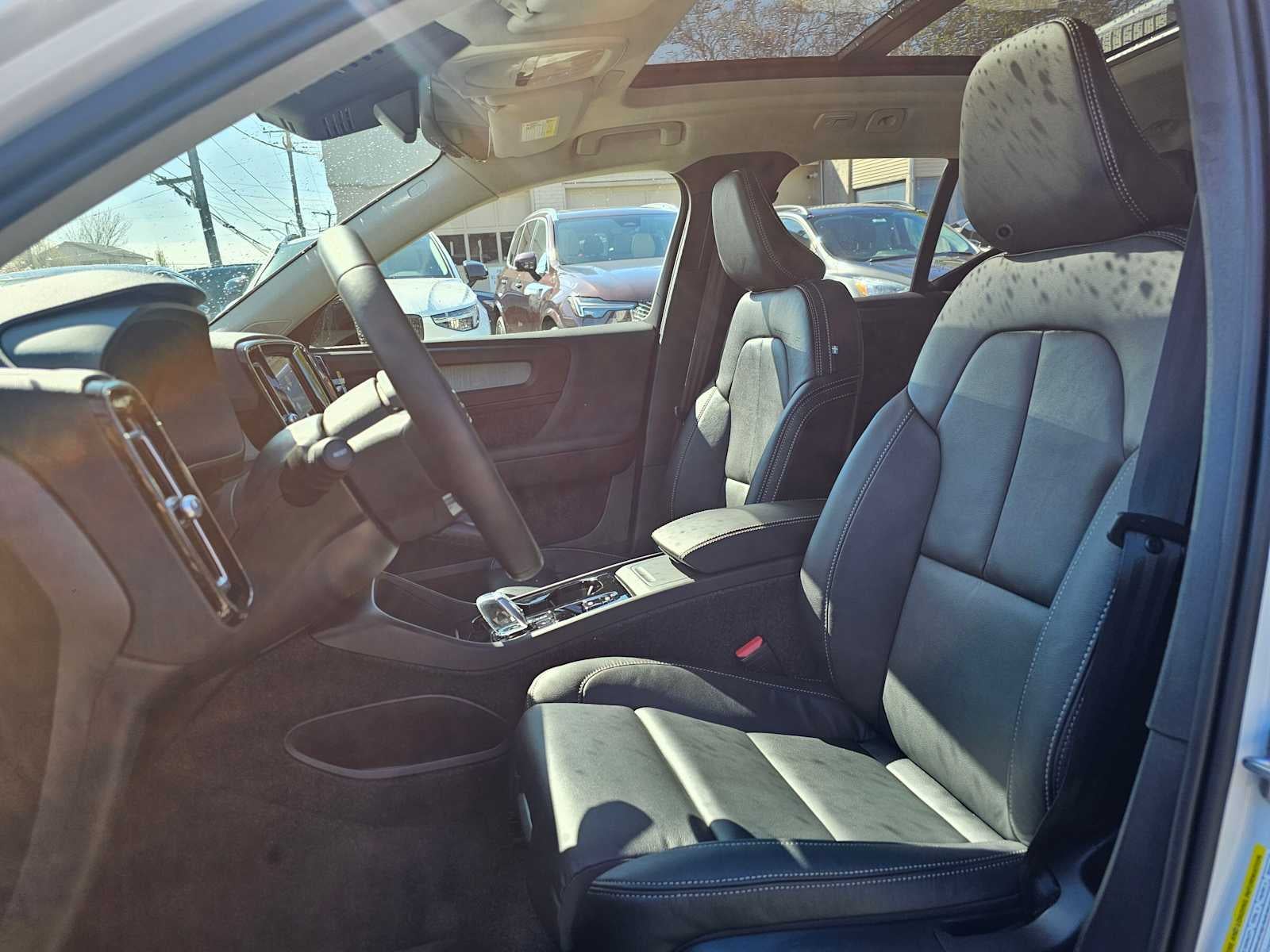 2026 Volvo XC40 Plus