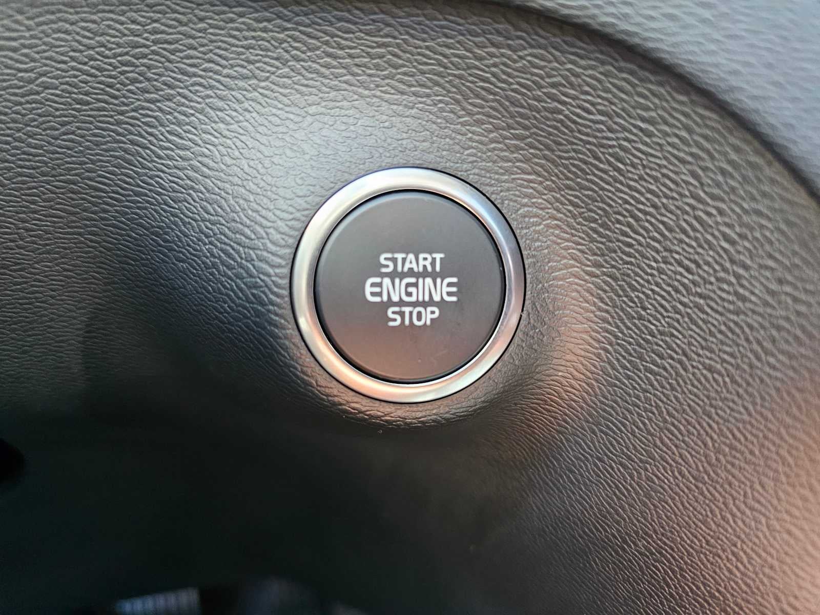 2026 Volvo XC40 Plus