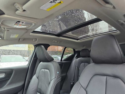 2026 Volvo XC40 Plus