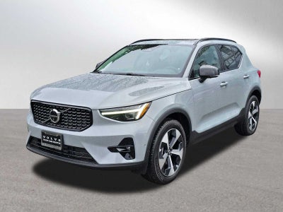 2026 Volvo XC40 Plus