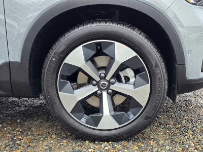 2026 Volvo XC40 Plus