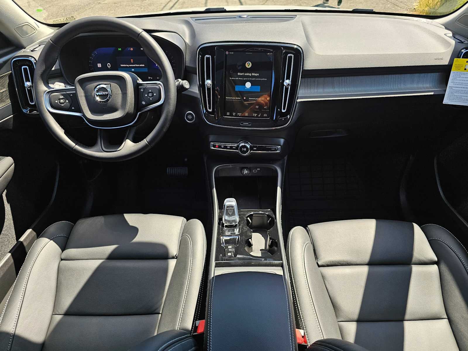 2026 Volvo XC40 Plus
