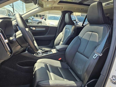 2026 Volvo XC40 Plus