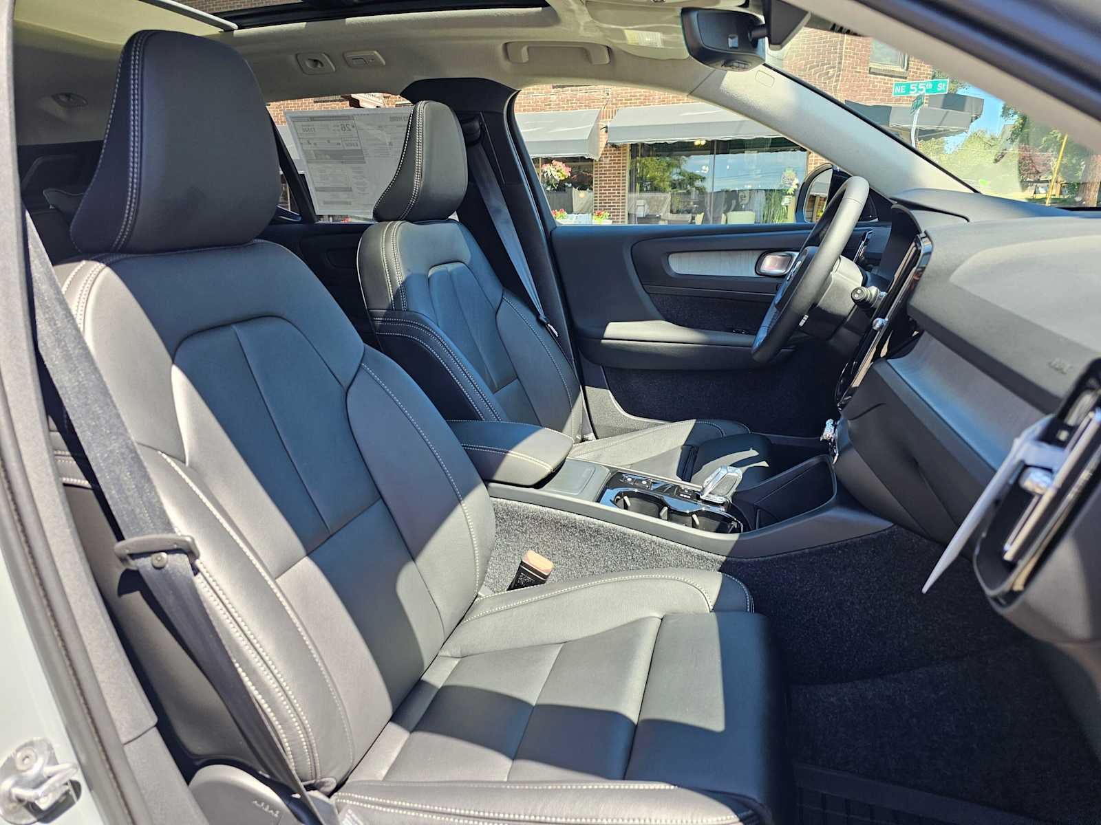 2026 Volvo XC40 Plus