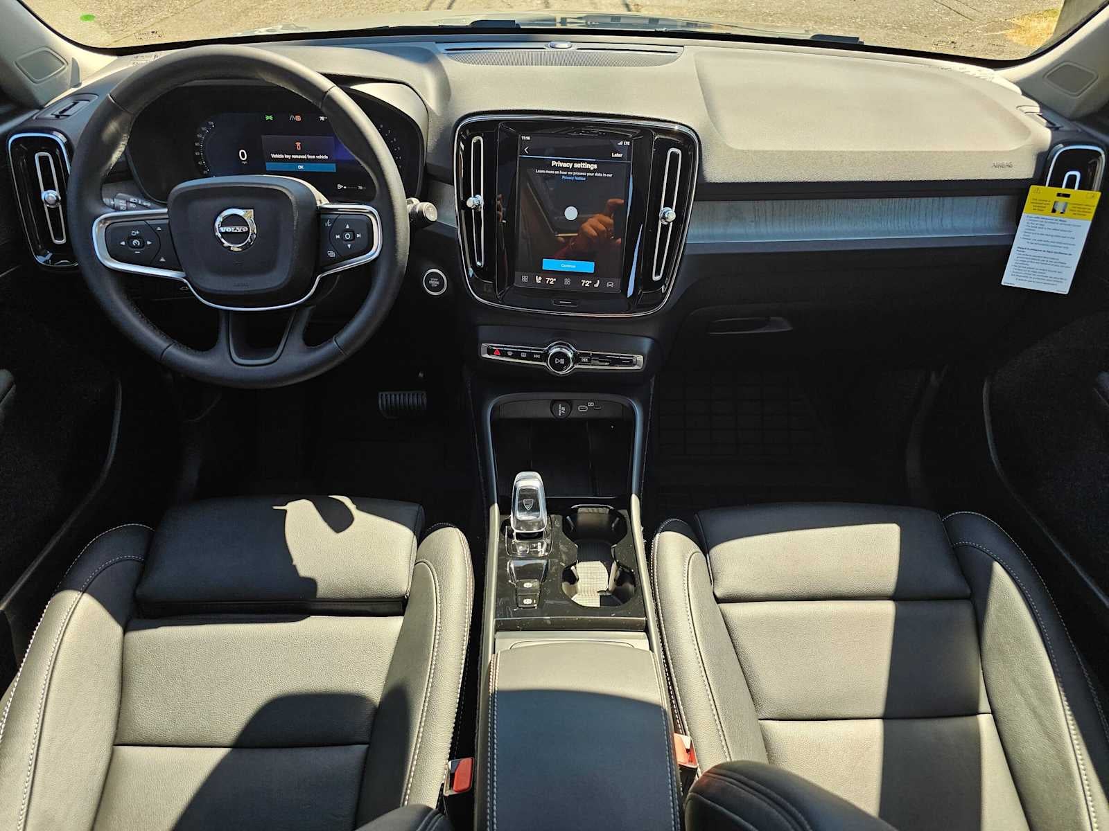 2026 Volvo XC40 Plus