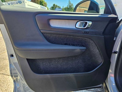 2026 Volvo XC40 Plus