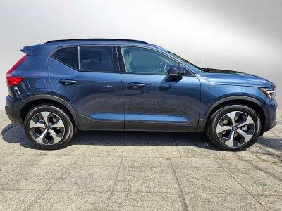 2026 Volvo XC40 Plus