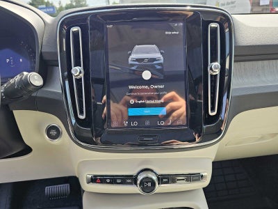 2026 Volvo XC40 Plus