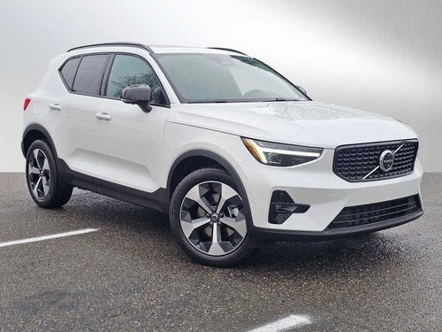 2026 Volvo XC40 Plus