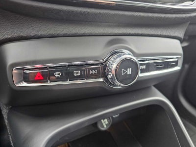 2026 Volvo XC40 Plus