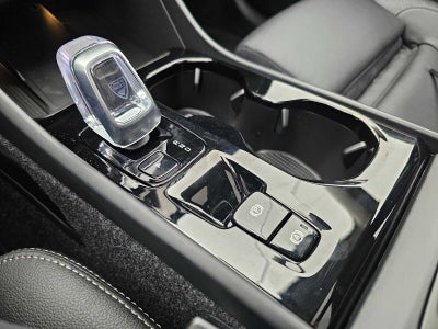 2026 Volvo XC40 Plus